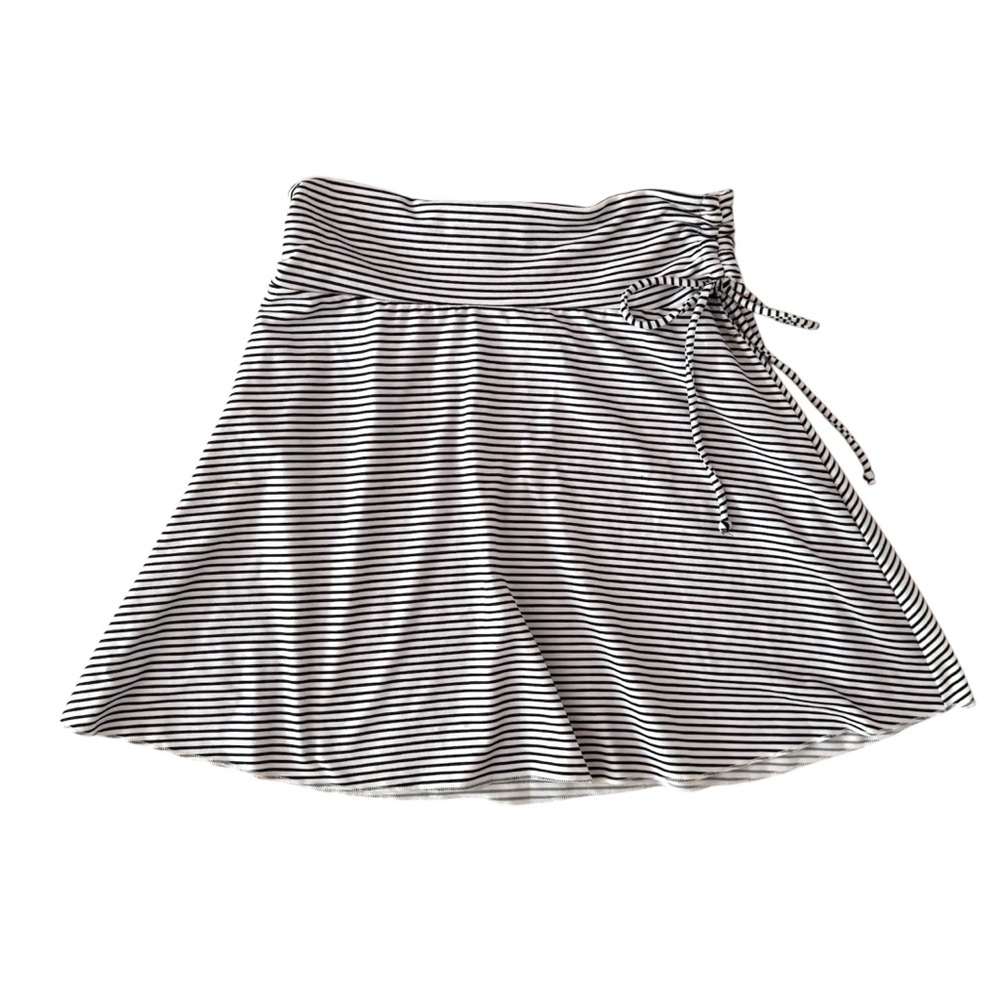 Soybu Black and White Striped Women's Skater Skirt